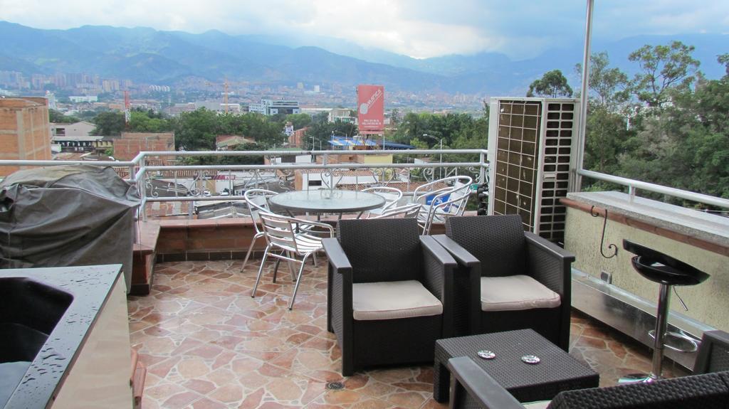 Apartamentos En El Poblado Медельїн Екстер'єр фото