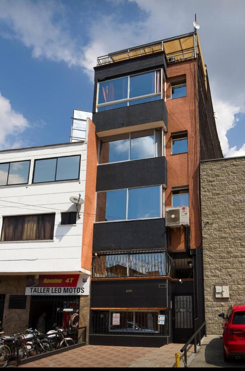 Apartamentos En El Poblado Медельїн Екстер'єр фото